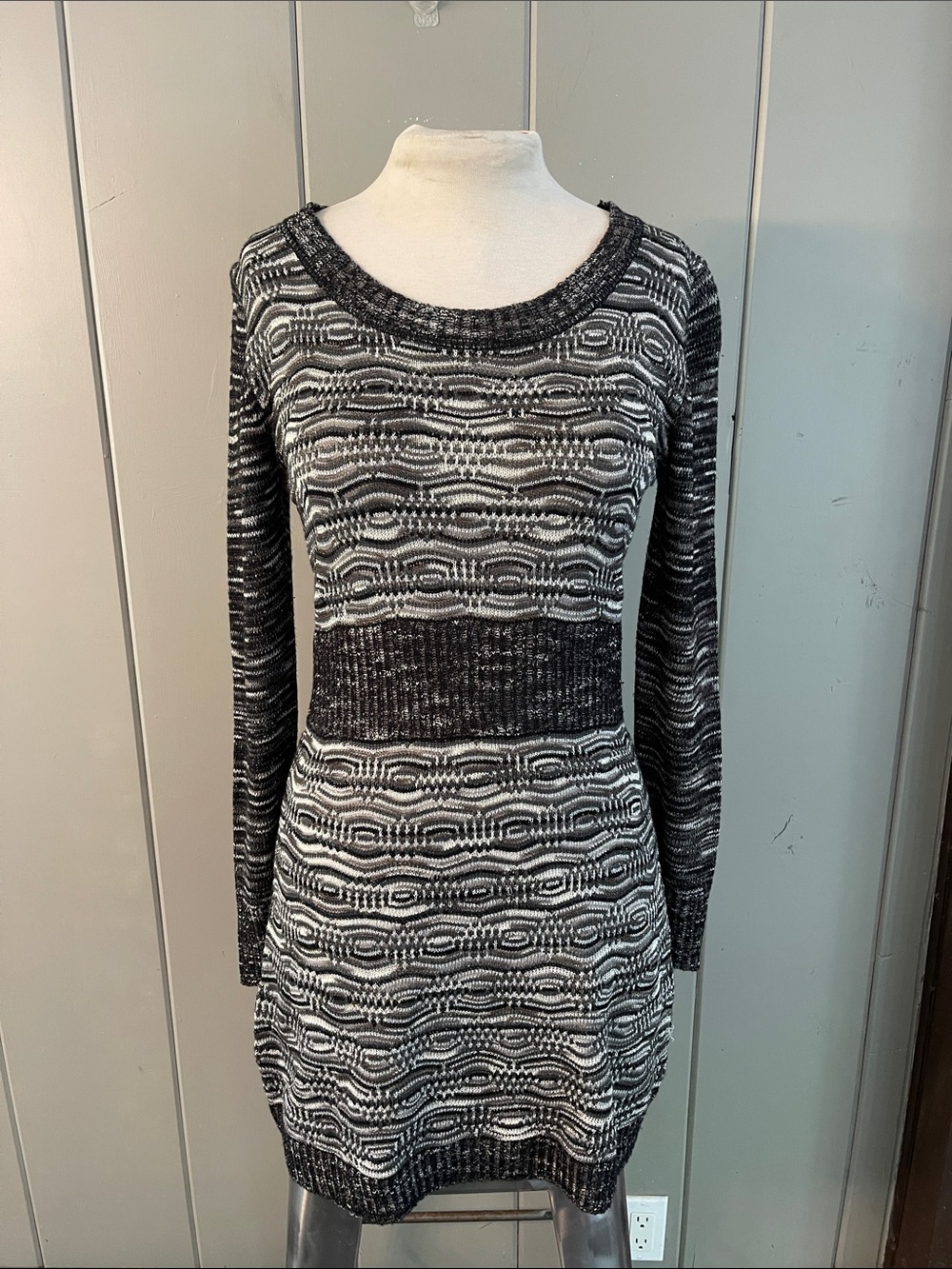 Grifflin Paris Sweater Dress Gray Silver Corporate Goth Old Money Quiet Luxury